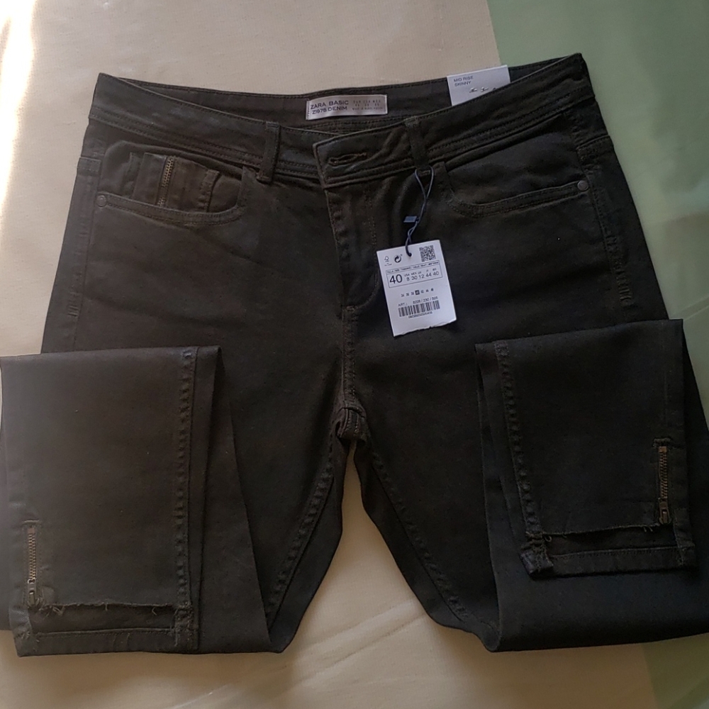 NEW ZARA mid rise skinny hunter Green size 8